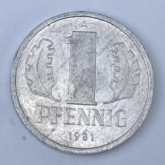 💯 Authentic Goebel Vintage Hummel "Little Thrifty" Bank with Key and Coin #184 - Picture 14 of 16